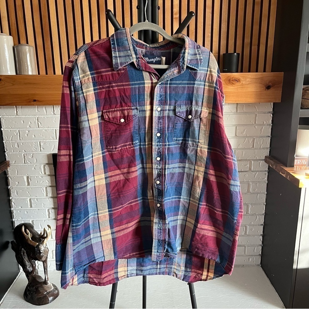 Vintage Men’s Wrangler Western Shirt - Size 18 1/2 x 38, Red, Blue & White